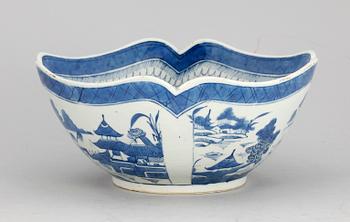 SKÅL, porslin, Kina 1800-talets första hälft.