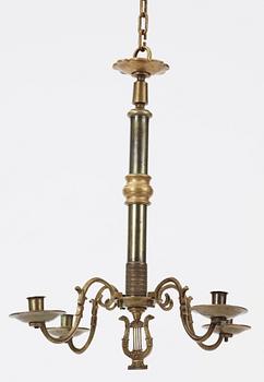 LJUSKRONA, mässing, 1800-talets andra hälft. H 54.