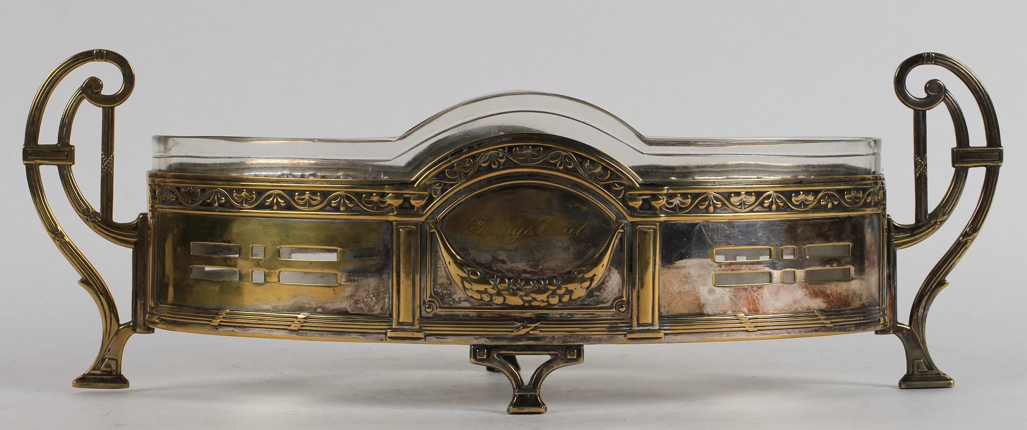 JARDINÄR, nysilver och glas, 1900-talets början.