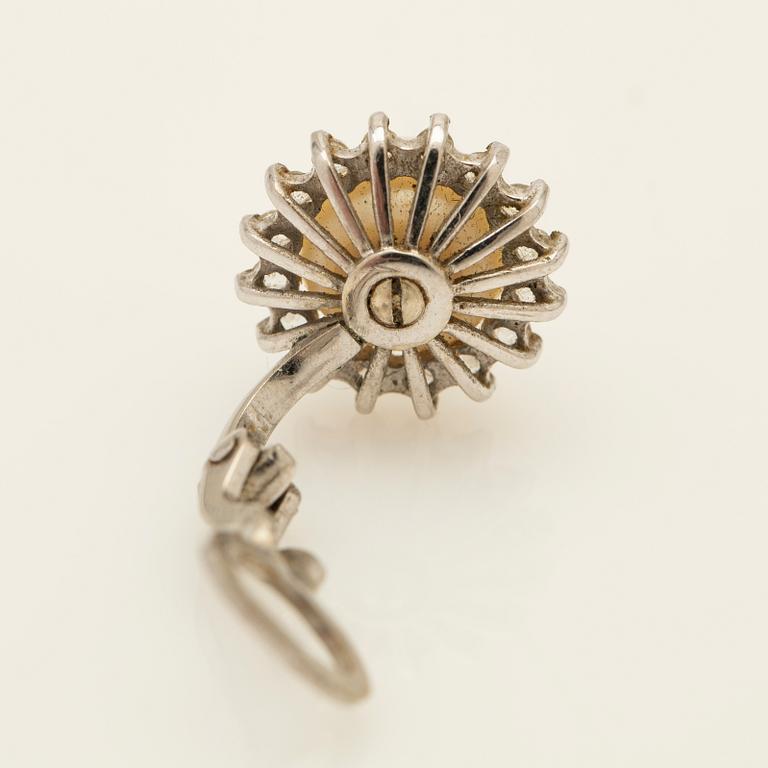 Earrings, a pair, 18K white gold with pearls and diamonds.