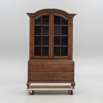 A display cabinet, 18th Century.