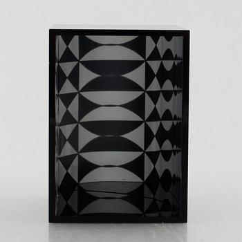 Julio Le Parc, "Image virtuel par déplacement du spectateur".
