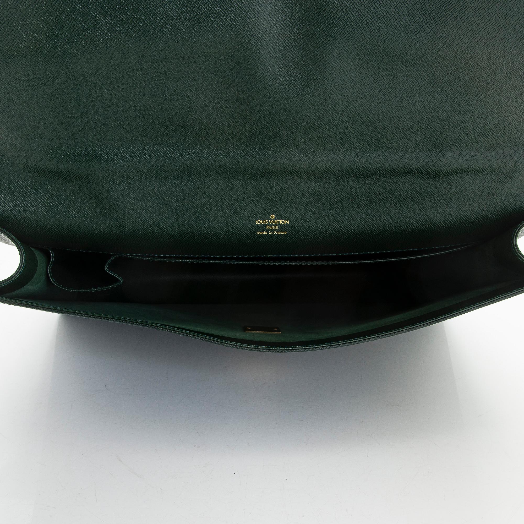 Louis Vuitton, salkku, "Taiga Porte-Document Angara".