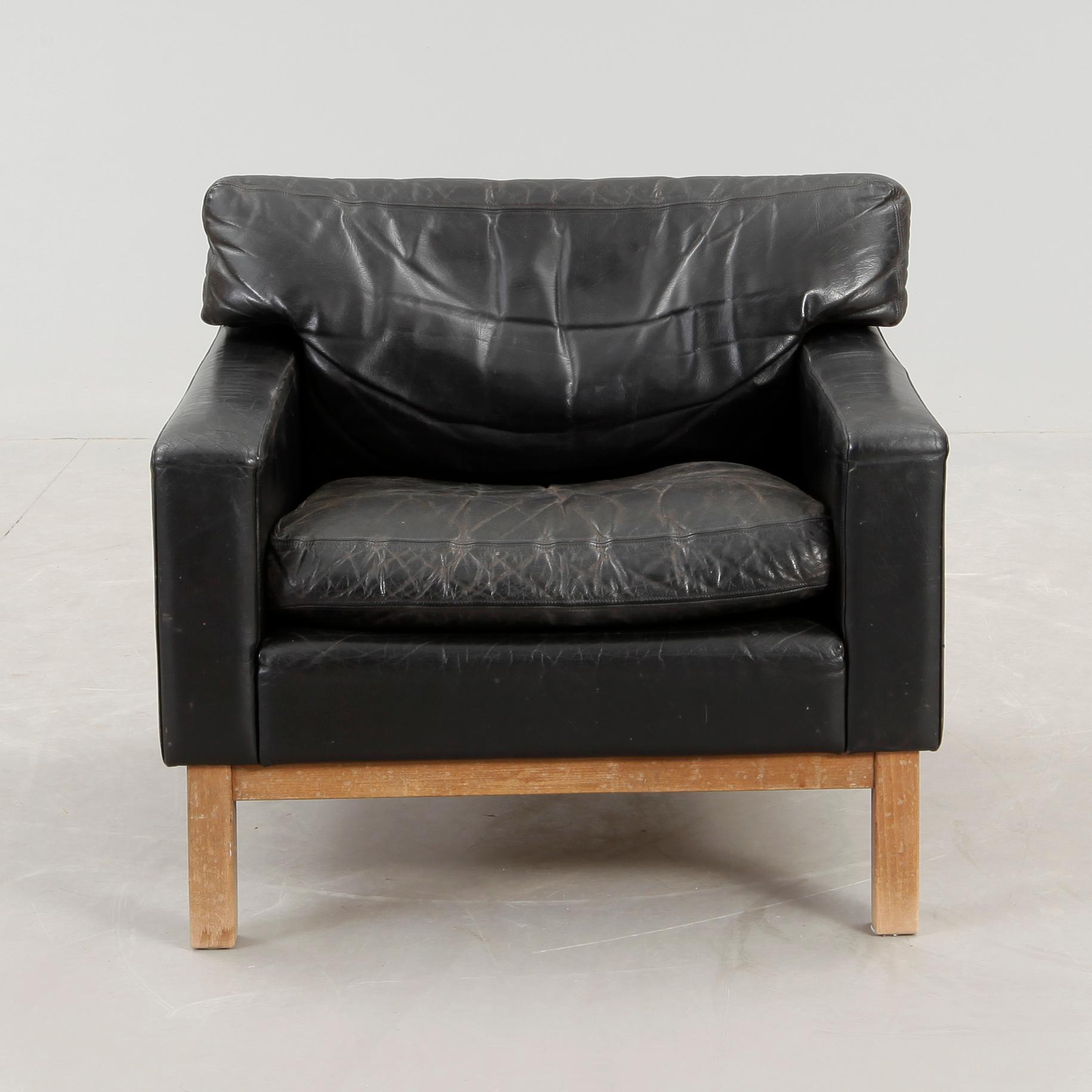 SOFFA samt FÅTÖLJ, 1960-tal.