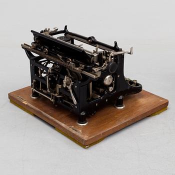 A Torpedo Type writer, first half of the 20th century.