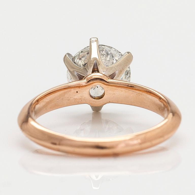 An 18K rose gold ring, with a brilliant-cut diamond approximately 2.01 ct, accompanying HRD report.