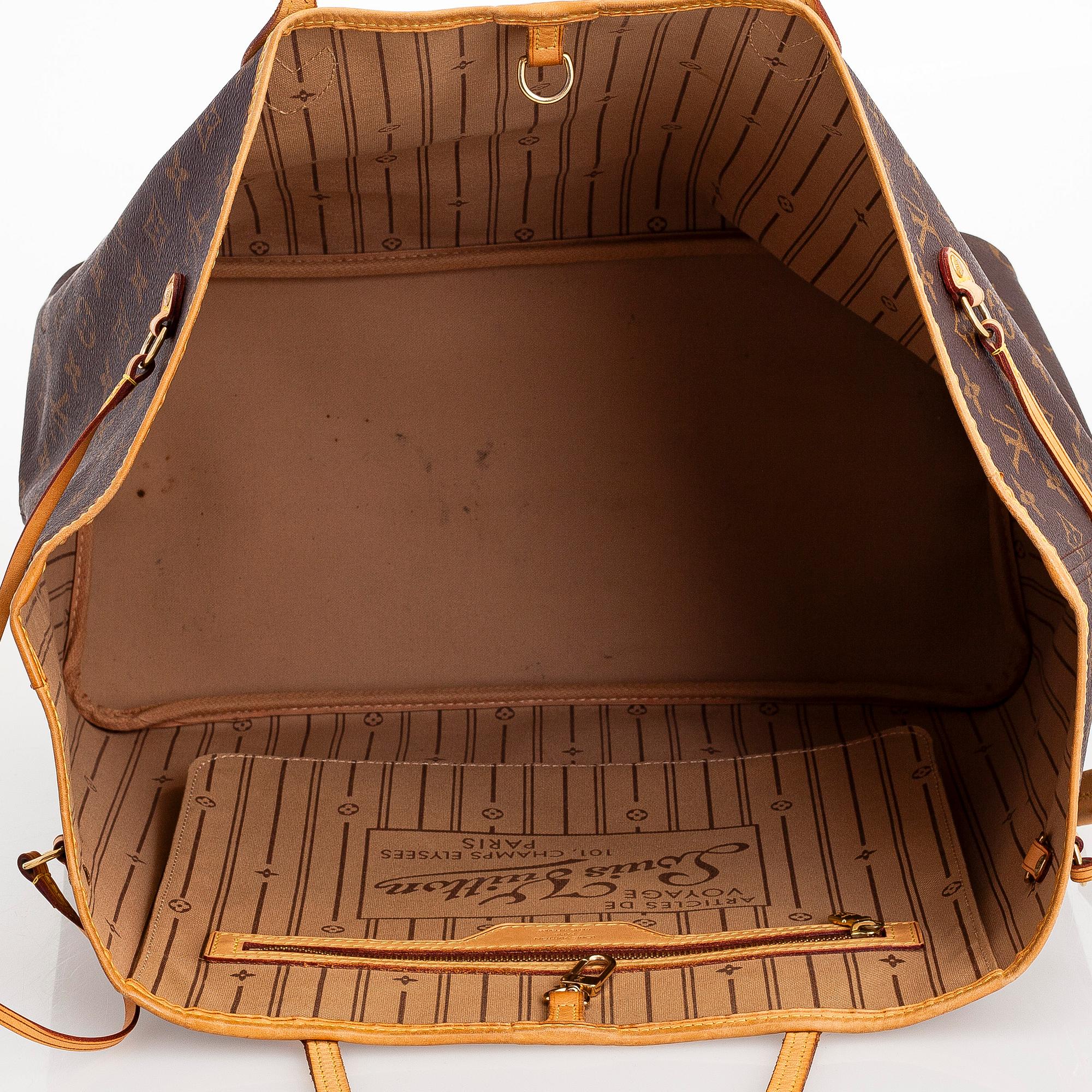 Louis Vuitton, a Monogram 'Neverfull GM' Bag.