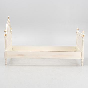 Säng, KA Roos, omkring år 2000.