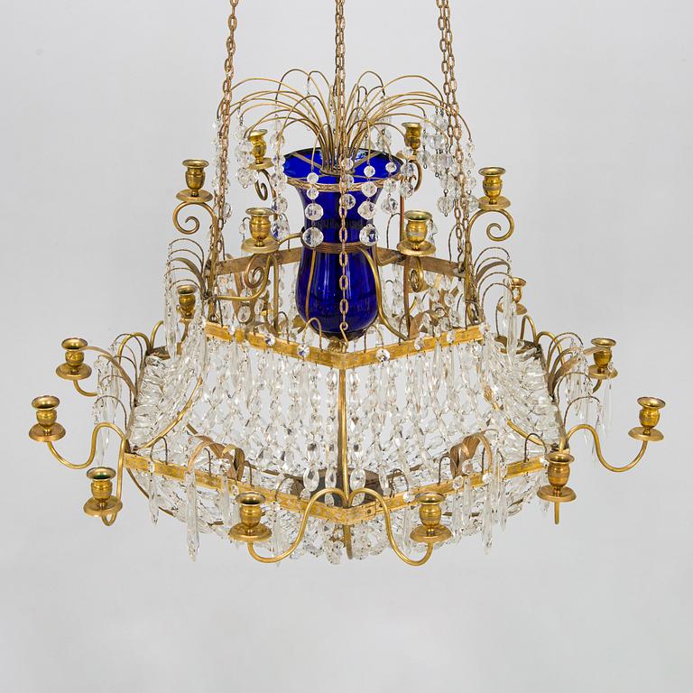 A 19th-century eighteen-candle chandelier from Saint Petersburg.