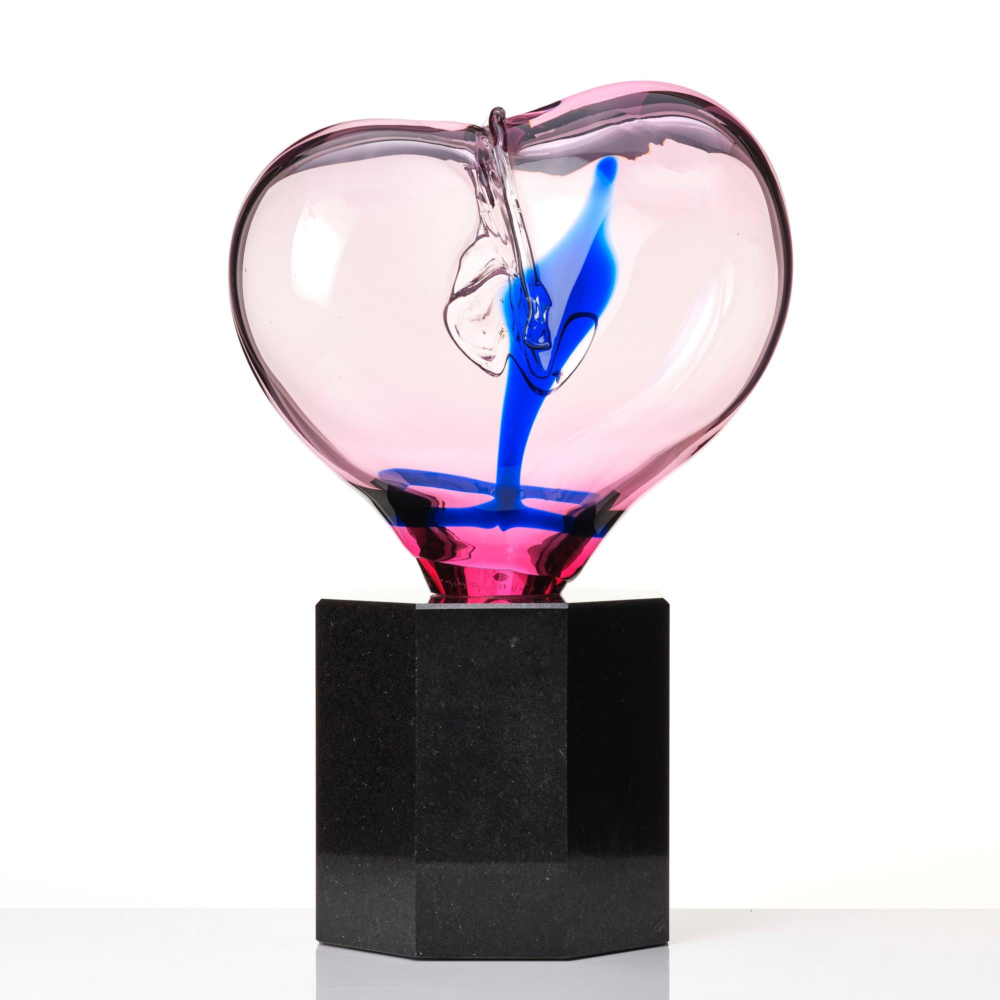 Erik Höglund, a unique glass sculpture, studio Strömbergshyttan, Sweden, 1988.