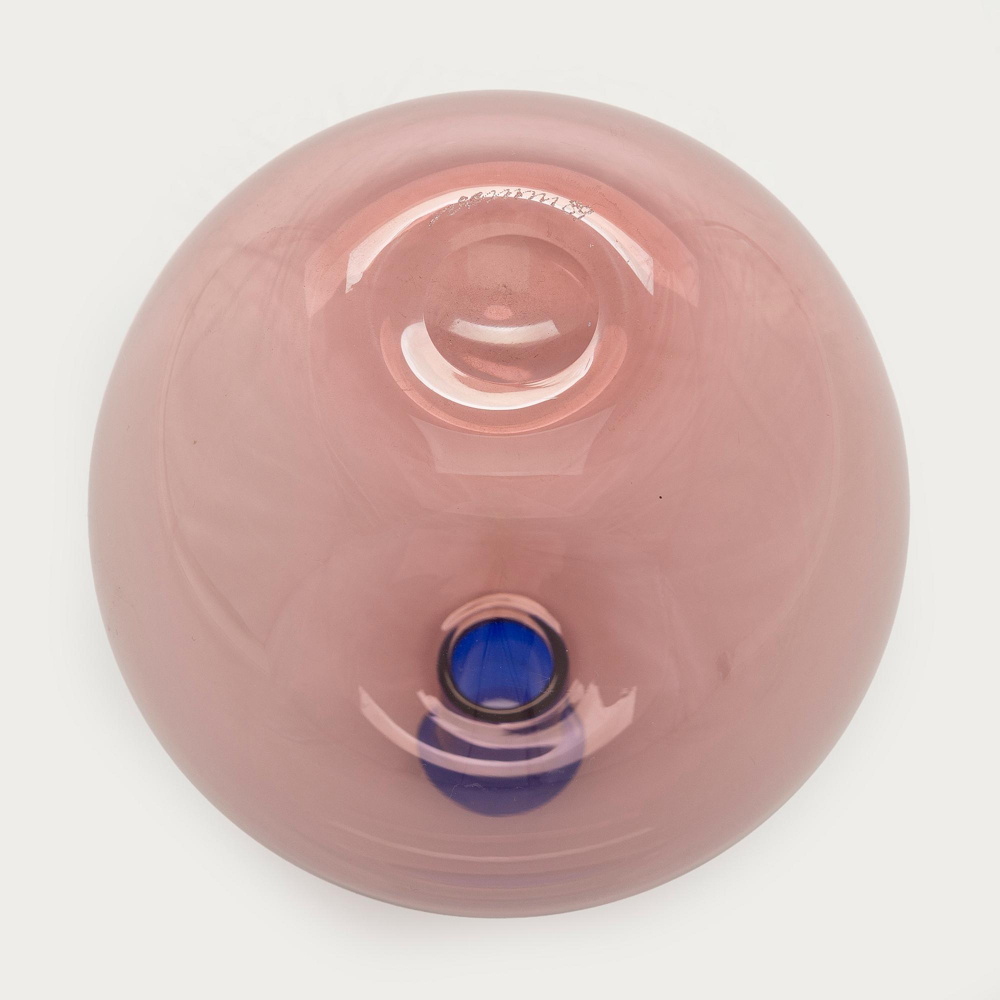 A Venini glass bottle, signed Venini 89.