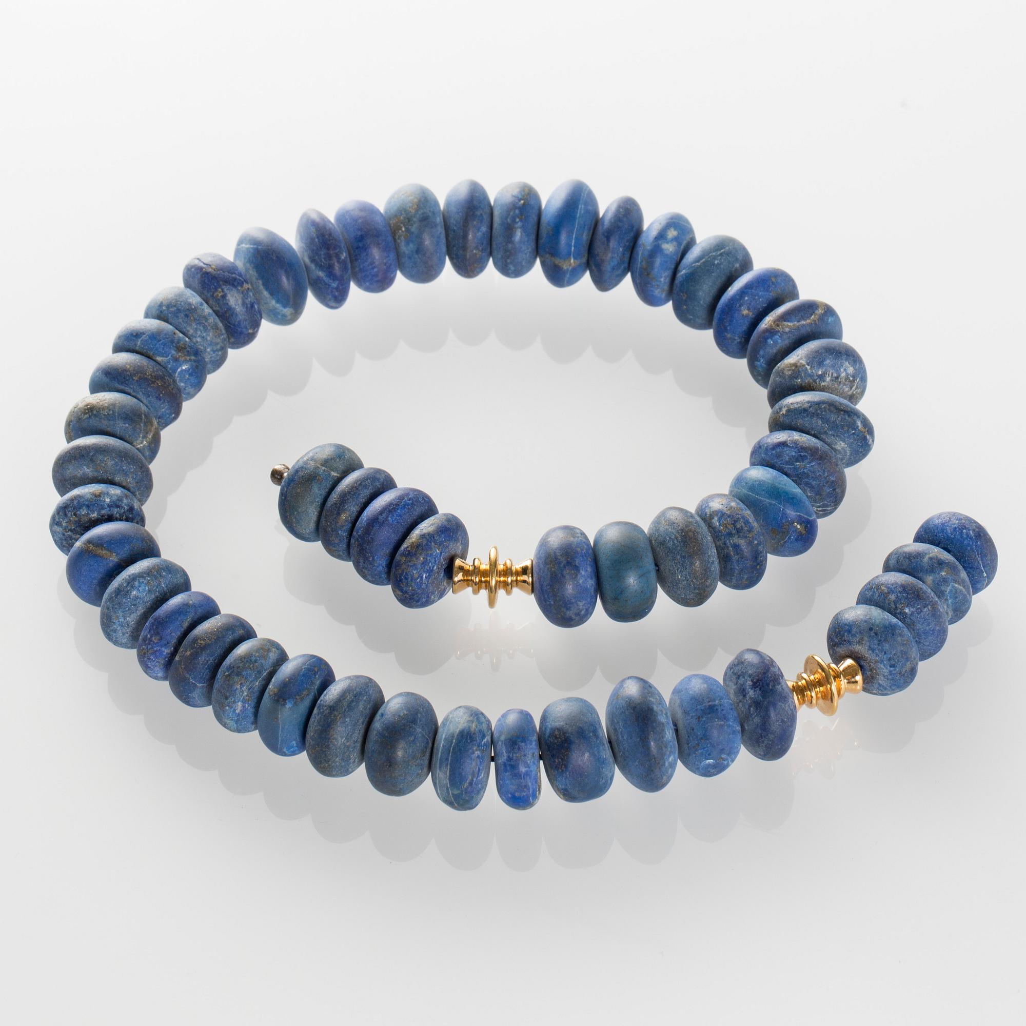 COLLIER, Ole Lynggaard, 18K guld med Lapis Lazuli.