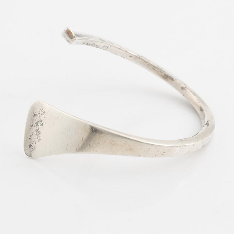 Sven-Erik Högberg, armring, silver.