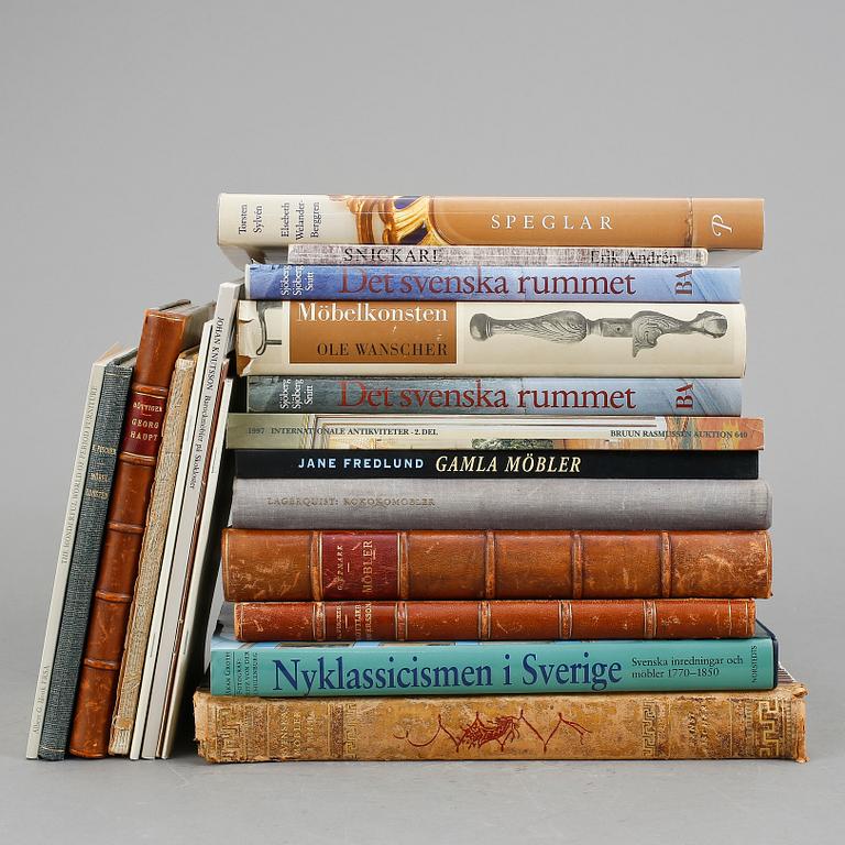 BÖCKER, 18 stycken, främst svensk möbelkonst.