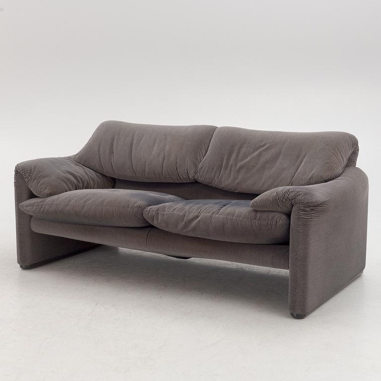 Vico Magistretti, sofa, "Maralunga", Cassina.