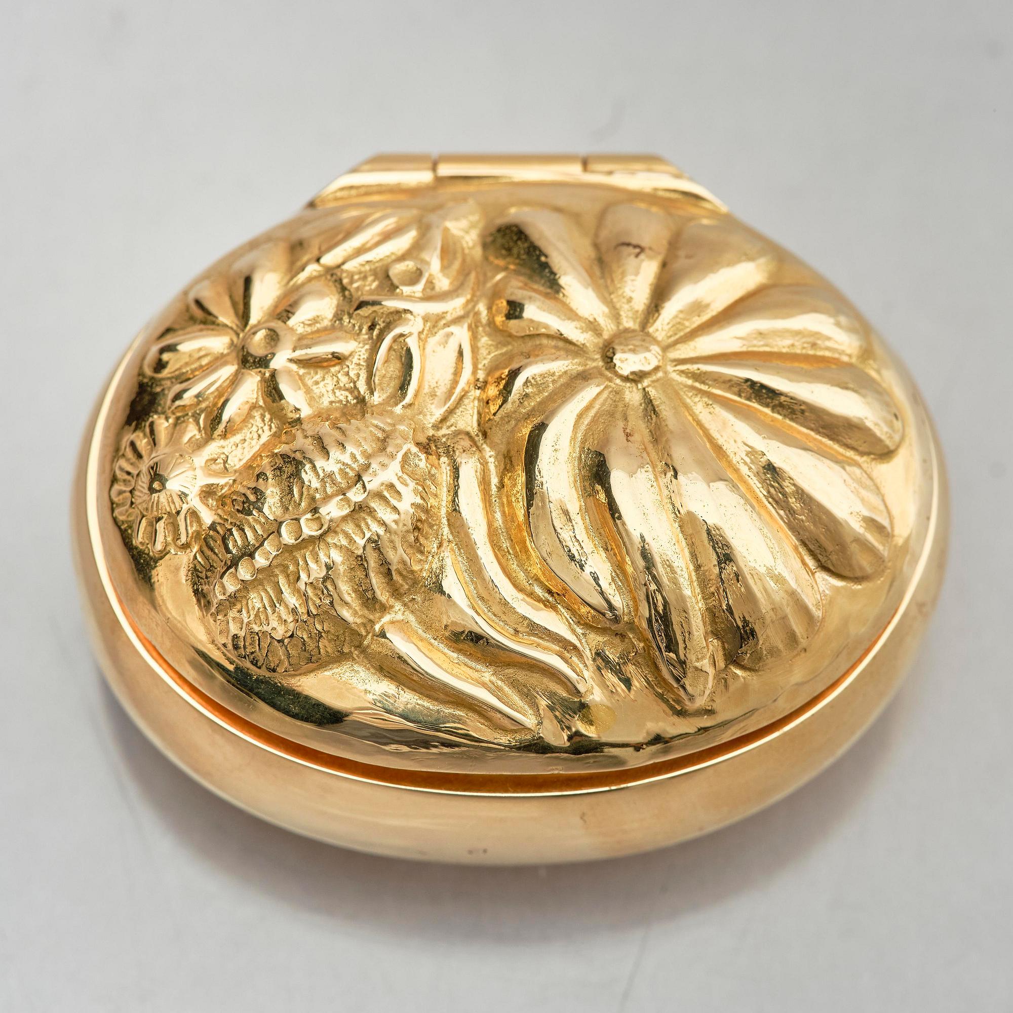 Olle Ohlsson, an 18k gold box, Stockholm, Sweden 1978.