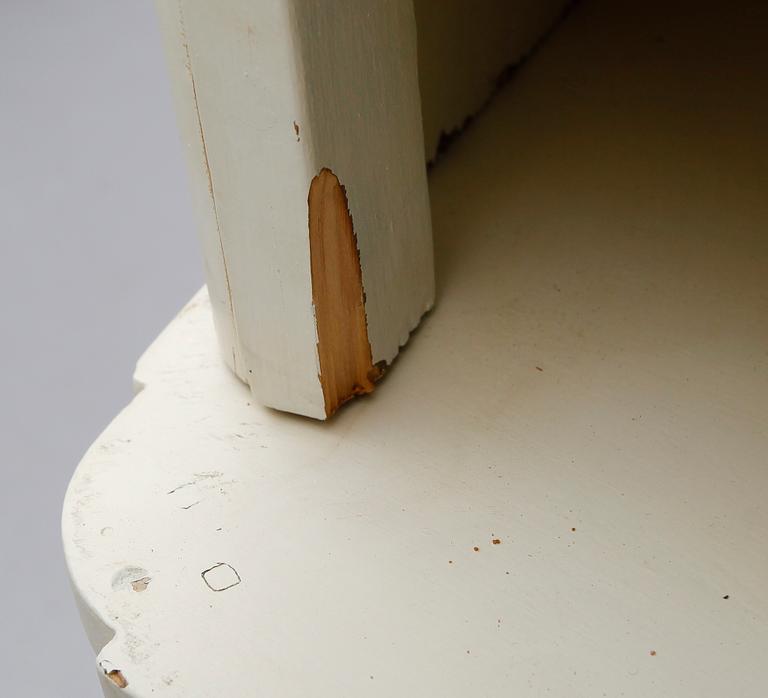 HÖRNSKÅP, 1800-talets andra hälft.