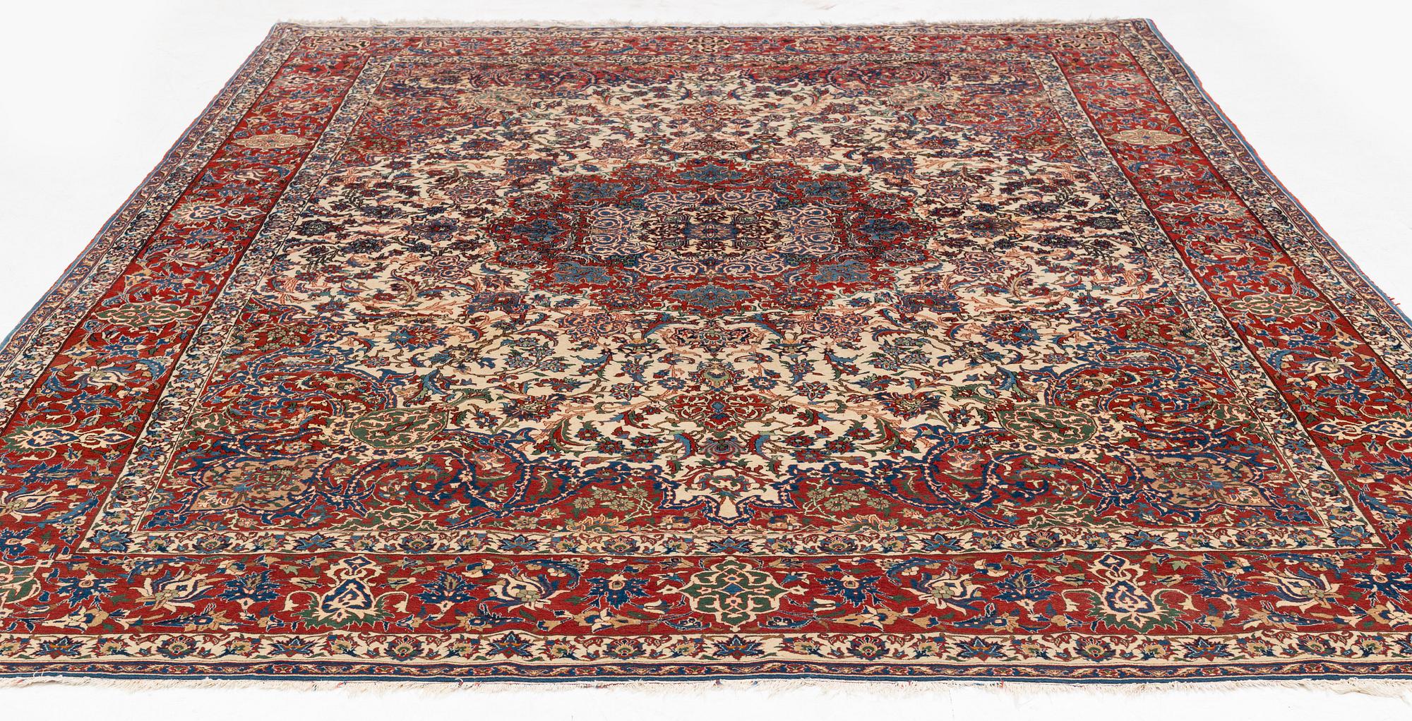 Matta, semiantik Isfahan, ca 352 x 256 cm.