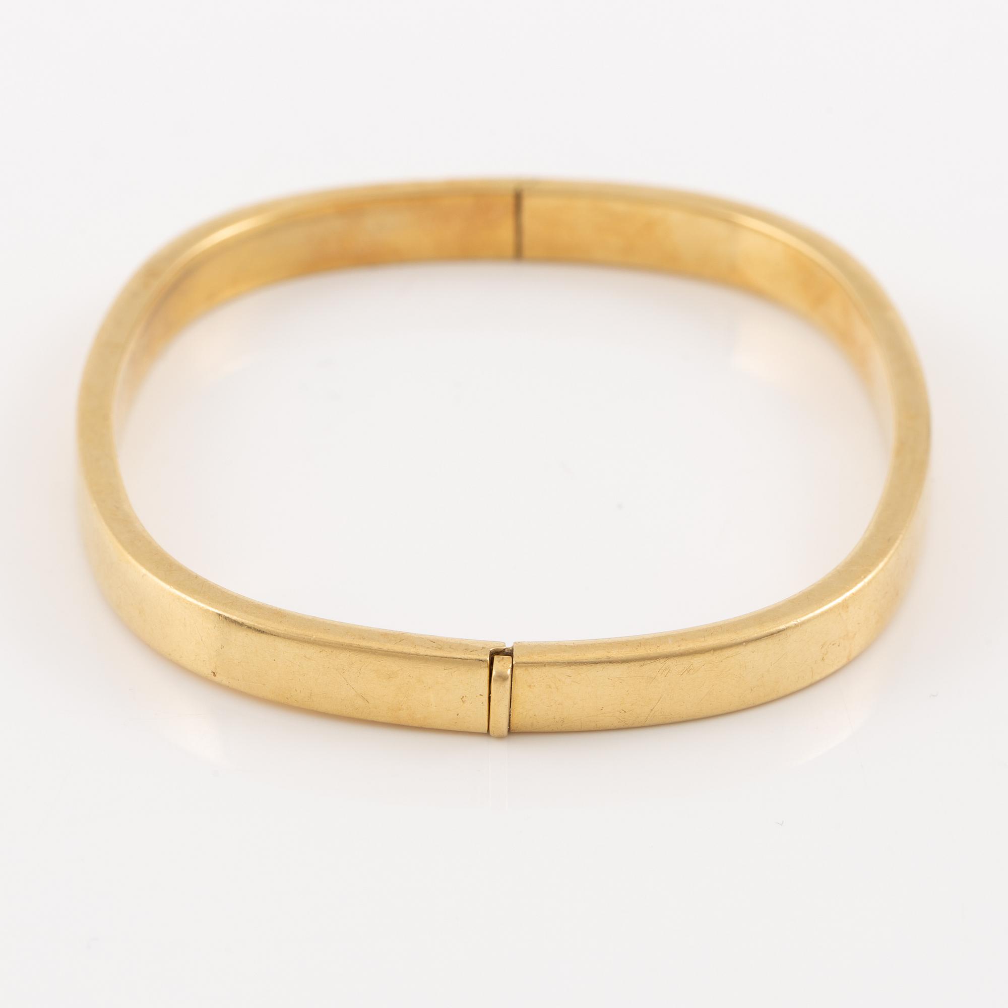Arm ring, 18K gold, Italy.