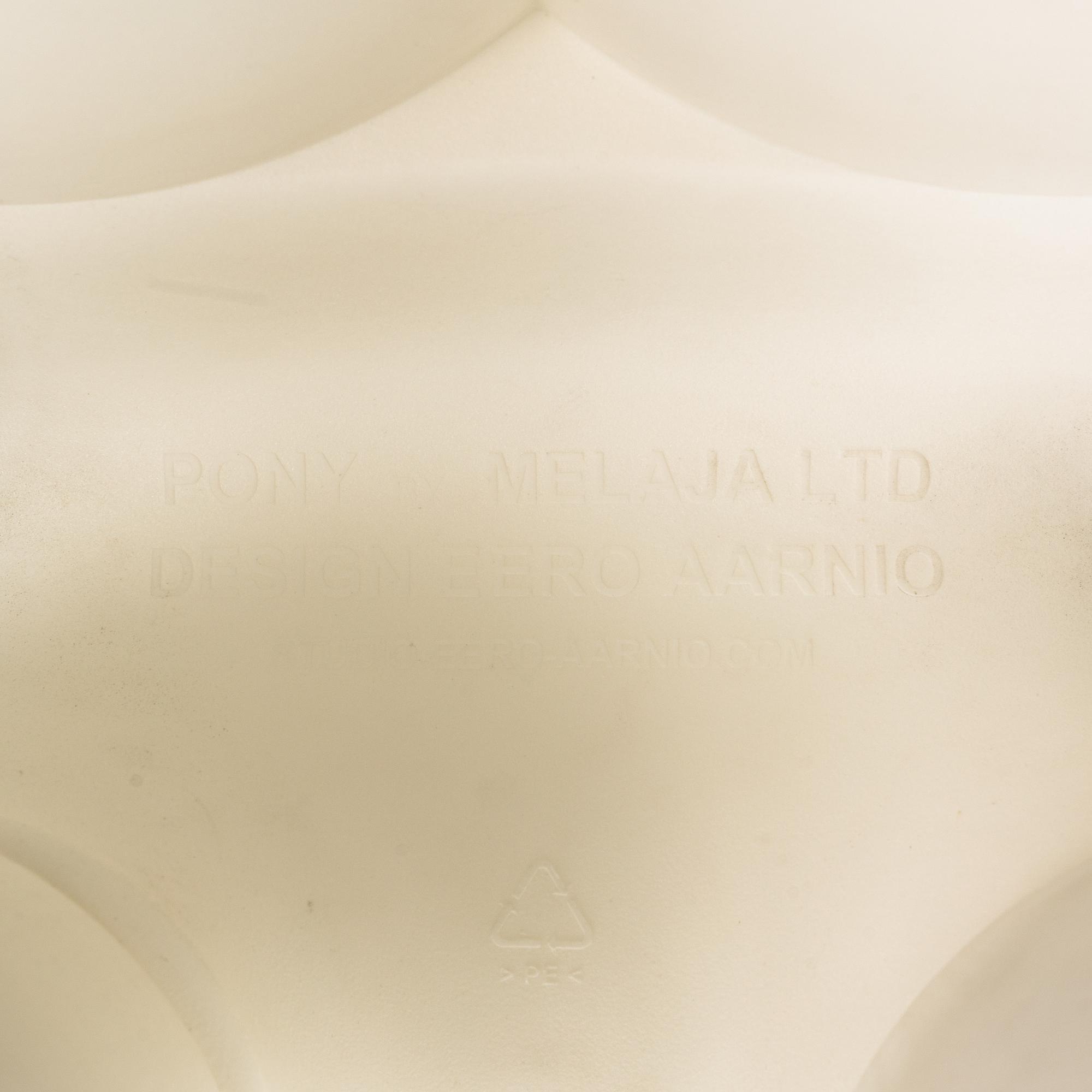 Eero Aarnio, stol, "Pony", Melaja, 2000-tal.