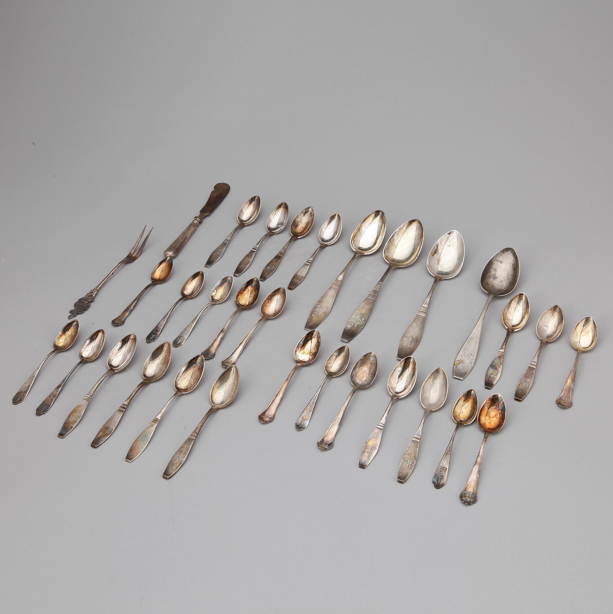 PARTI SKEDAR, 31 delar, silver, Finland. Total vikt ca 640 gram.
