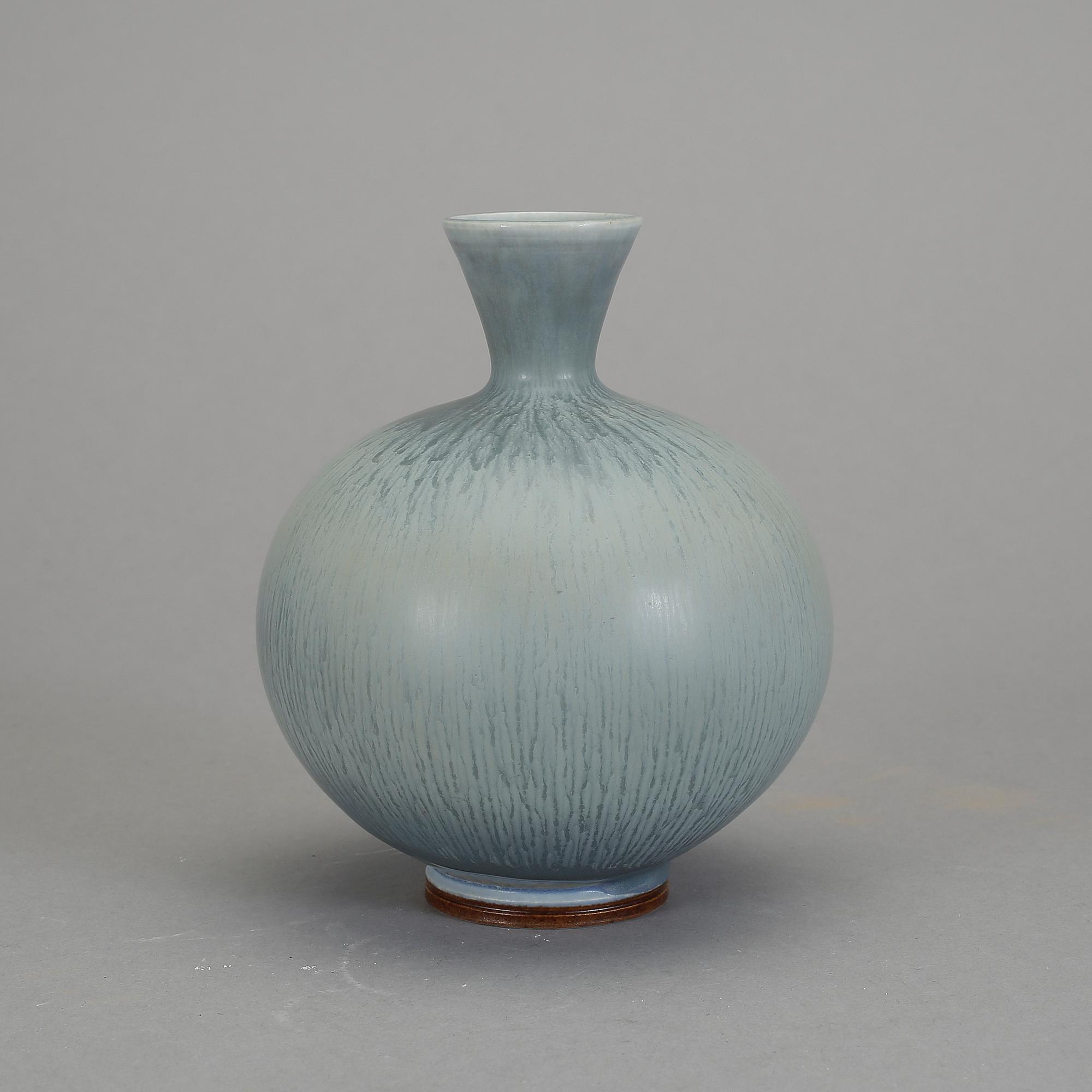 VAS, stengods, Berndt Friberg, Gustavsberg Studio 1971.