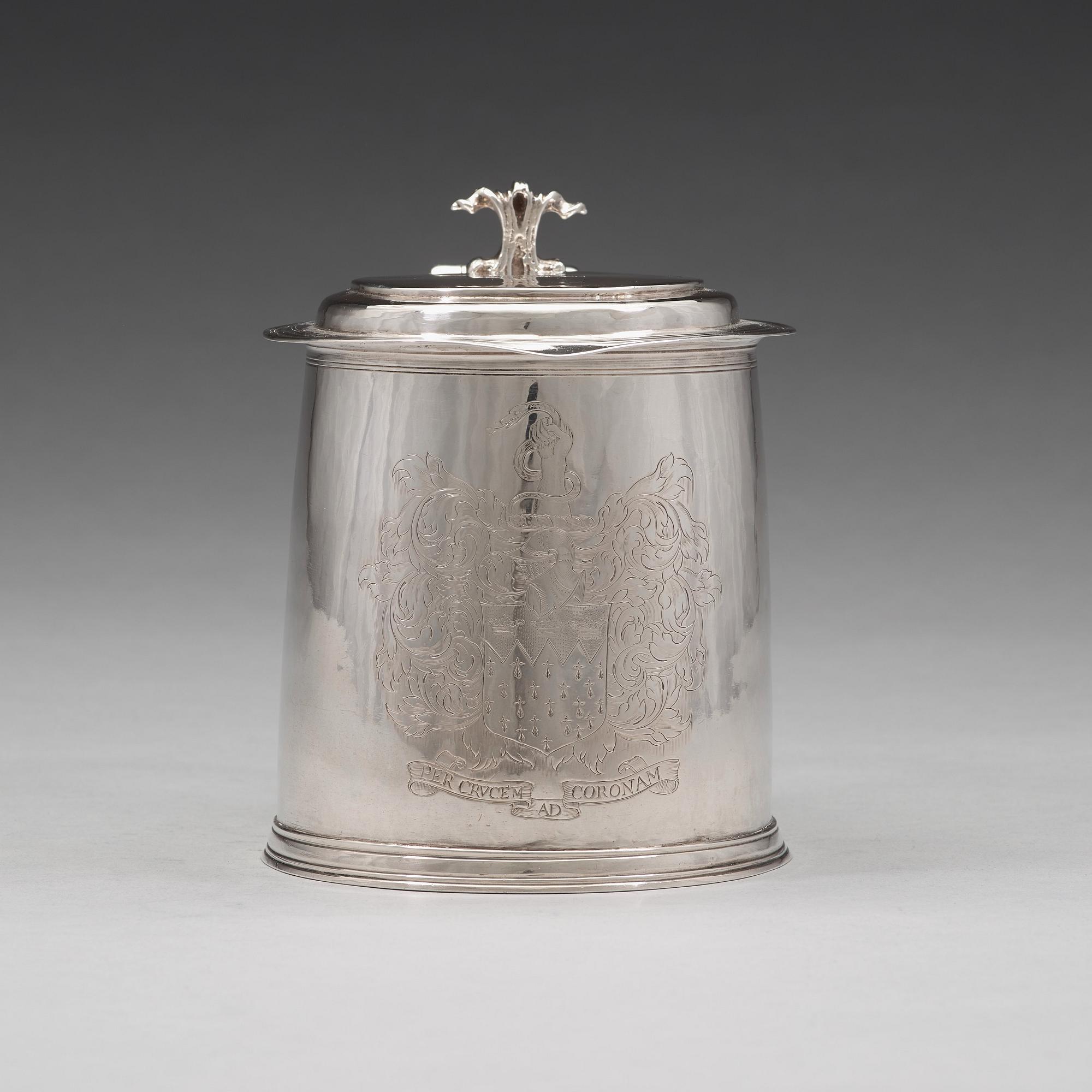 An English 17th century silver tankard, possibly of John Ruslen, London 1680.