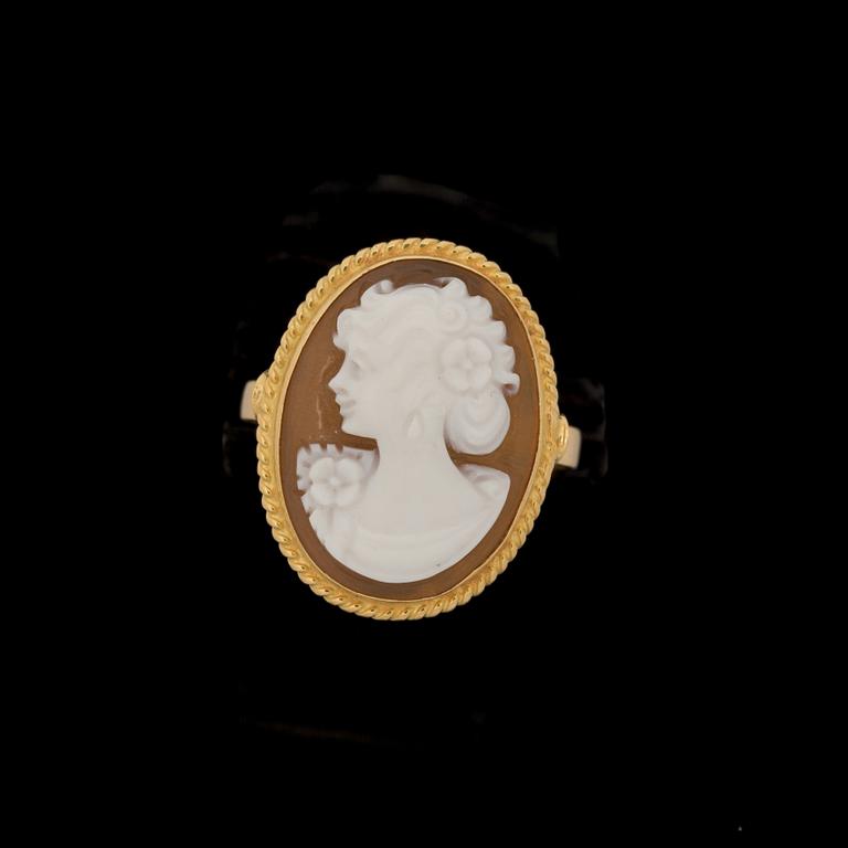 RING, 18k guld. Vikt ca 5g.