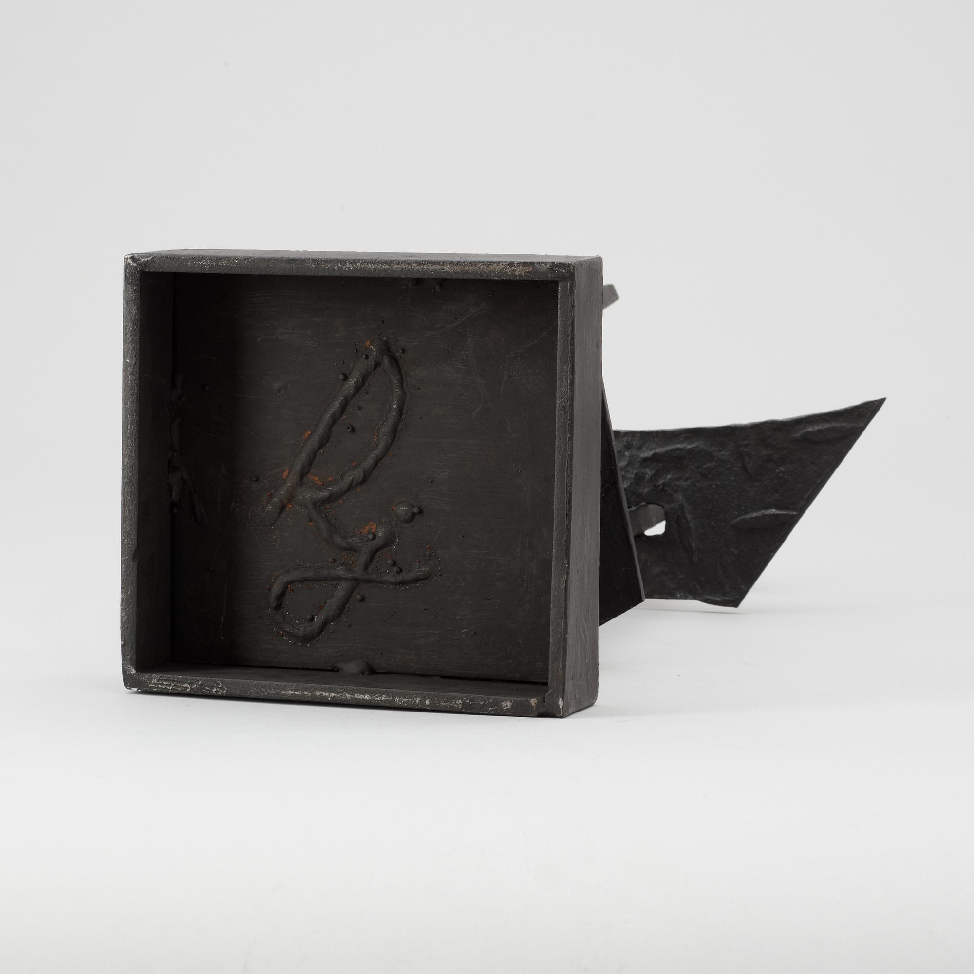 Robert Jacobsen, Sculpture.