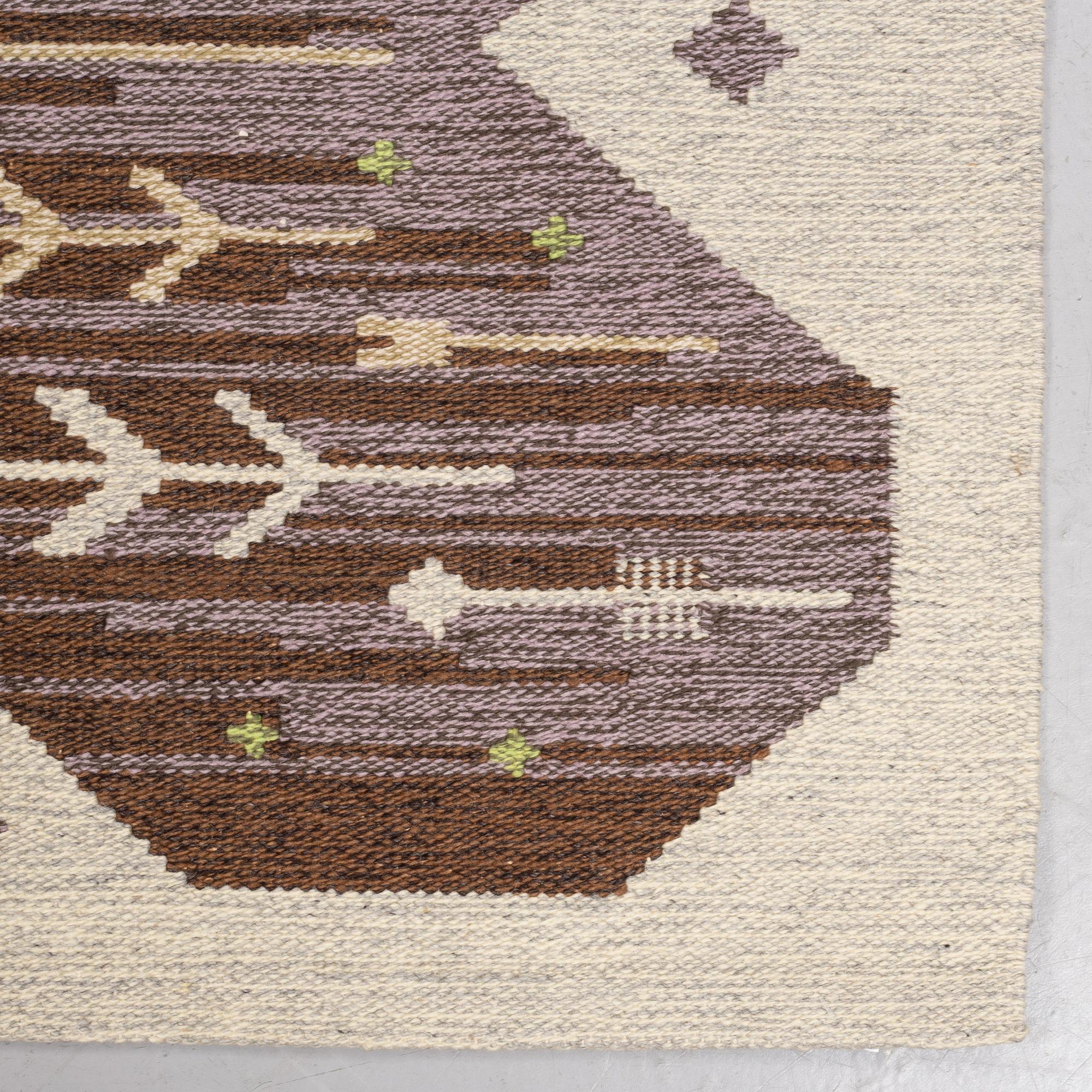 Éva Németh, a tapestry, ca 195-198,5 x 142,5 cm, signed NÉ, around 1960-1970.