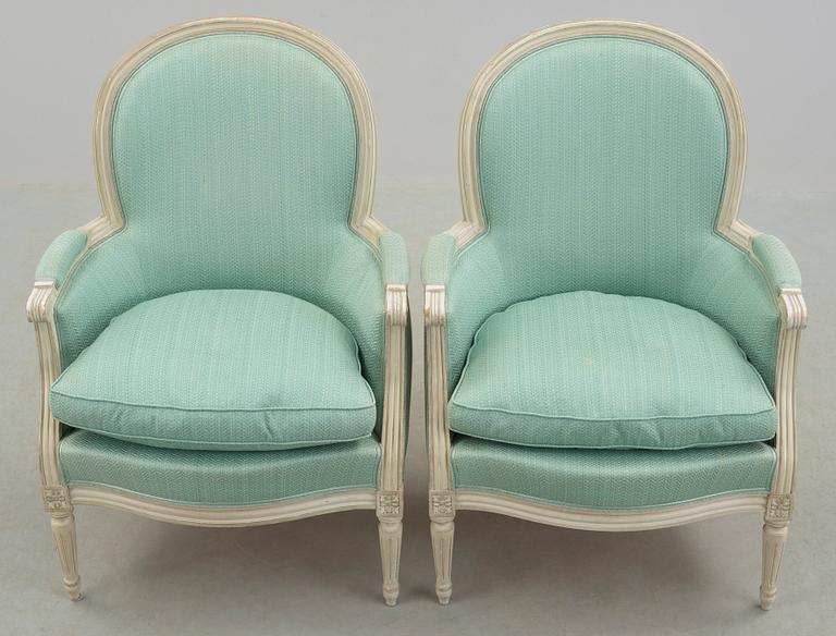 BERGERER, ett par, gustaviansk stil, 1900-tal.