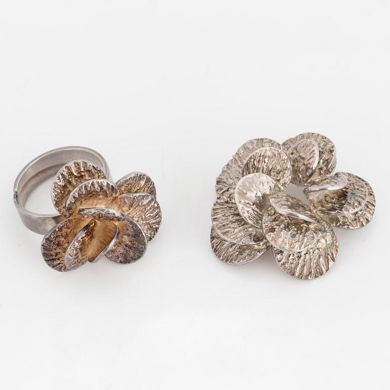 THERESIA HVORSLEV, a sterling silver ring and pendant, Mema, Lidköping, 1979.