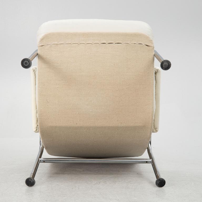 A 1970's armchair.