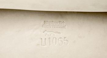 FIGURIN, porslin, Etha Richter, Schwarzburger Werkstätten für Porzellankunst, Dresden, signerad samt daterad 14.