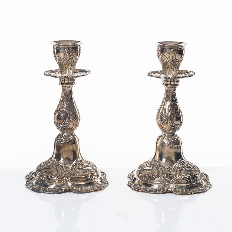 A pair of Swedish silver candlesticks, marks of GEWE, Stockholm 1976.