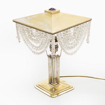 An early 20th century table lamp.