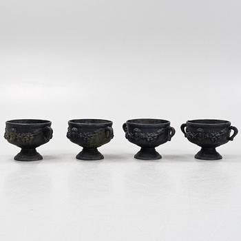 Urnor, 4 st, gjutjärn, Kulturjärn.