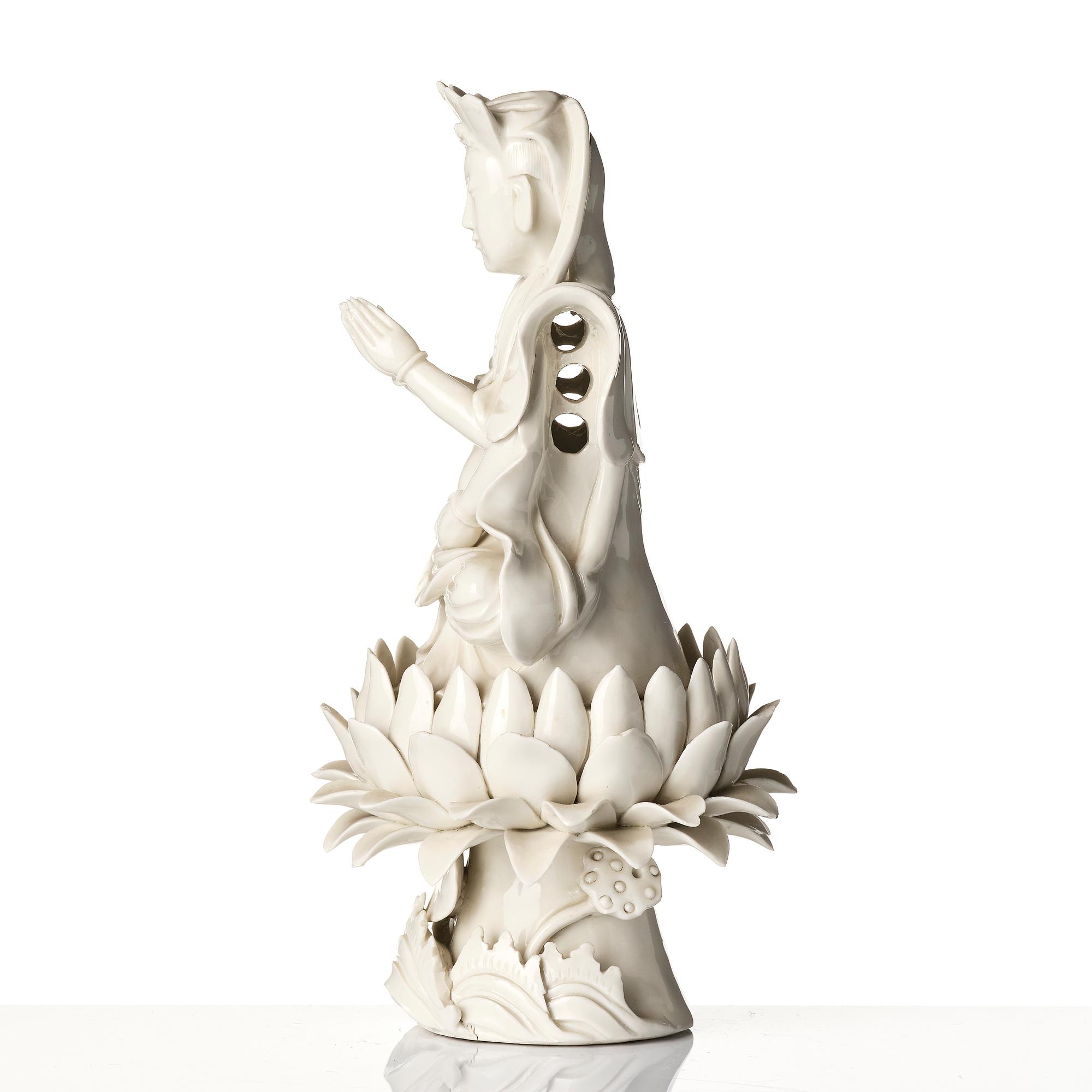 Figurin, porslin, blanc de Chine, Kina, sen Qingdynasti / omkring 1900.