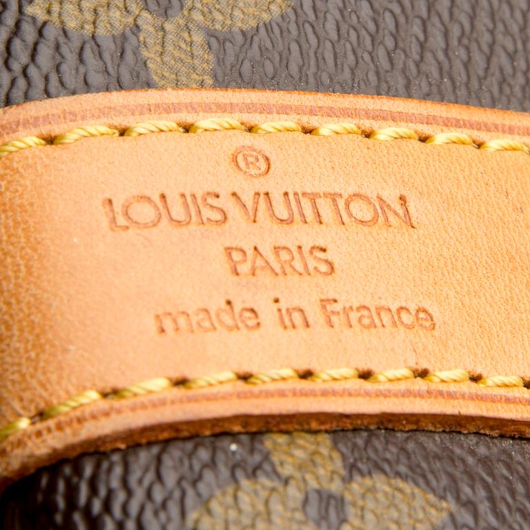 LAUKKU, "Bandoulière 55", Louis Vuitton.