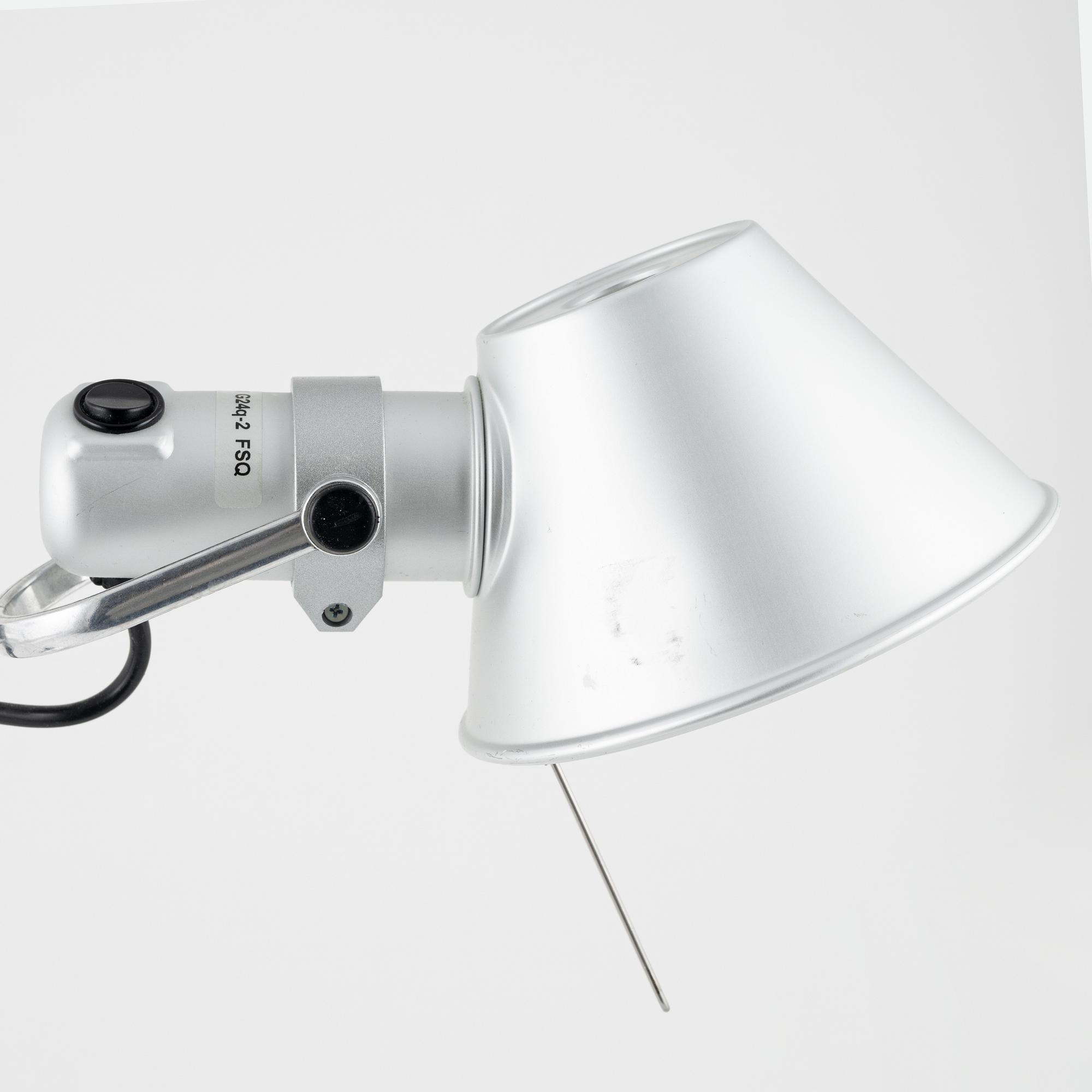 A pair of 'Tolomeo' desktop lamps by Michele De Lucchi & Giancarlo Fassina for Artemide.