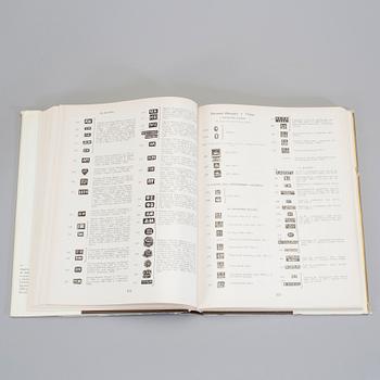 M.M POSTNIKOVA-LOSSEVA, N.G PLATONOVAM & B.L ULIANOVA, "L'orfèvrerie et la bijouterie au XV-XX ss, Moskva 1983.