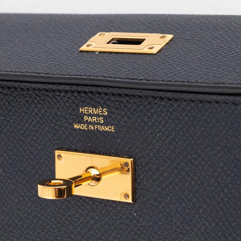 Hermès, clutch/väska, "Kelly To Go", 2017.