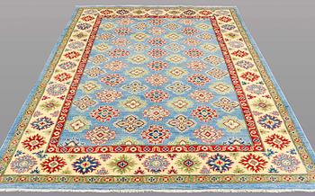 MATTA, Kazak design 300 x 198 cm.
