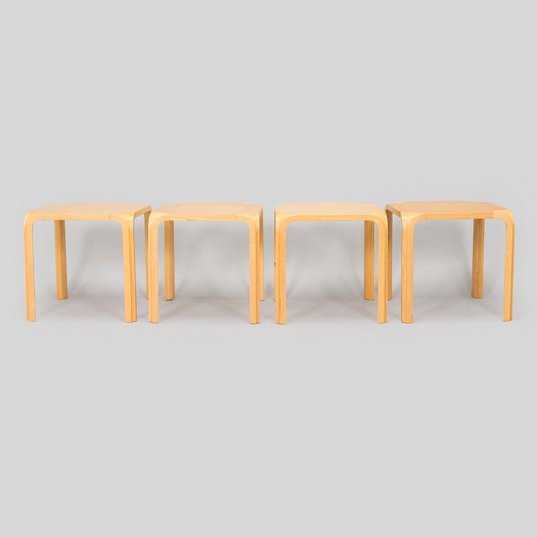Alvar Aalto, pallar, 4 st, modell X601, Artek 1999.