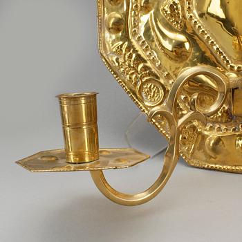 VÄGGPLÅTAR, ett par, mässing, barockstil, troligen sent 1800-tal.