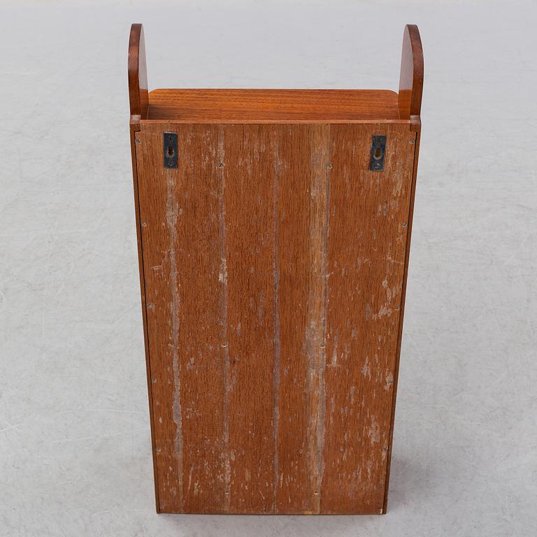 Josef Frank, a model 2085 mahogany shelf, Svenskt Tenn.