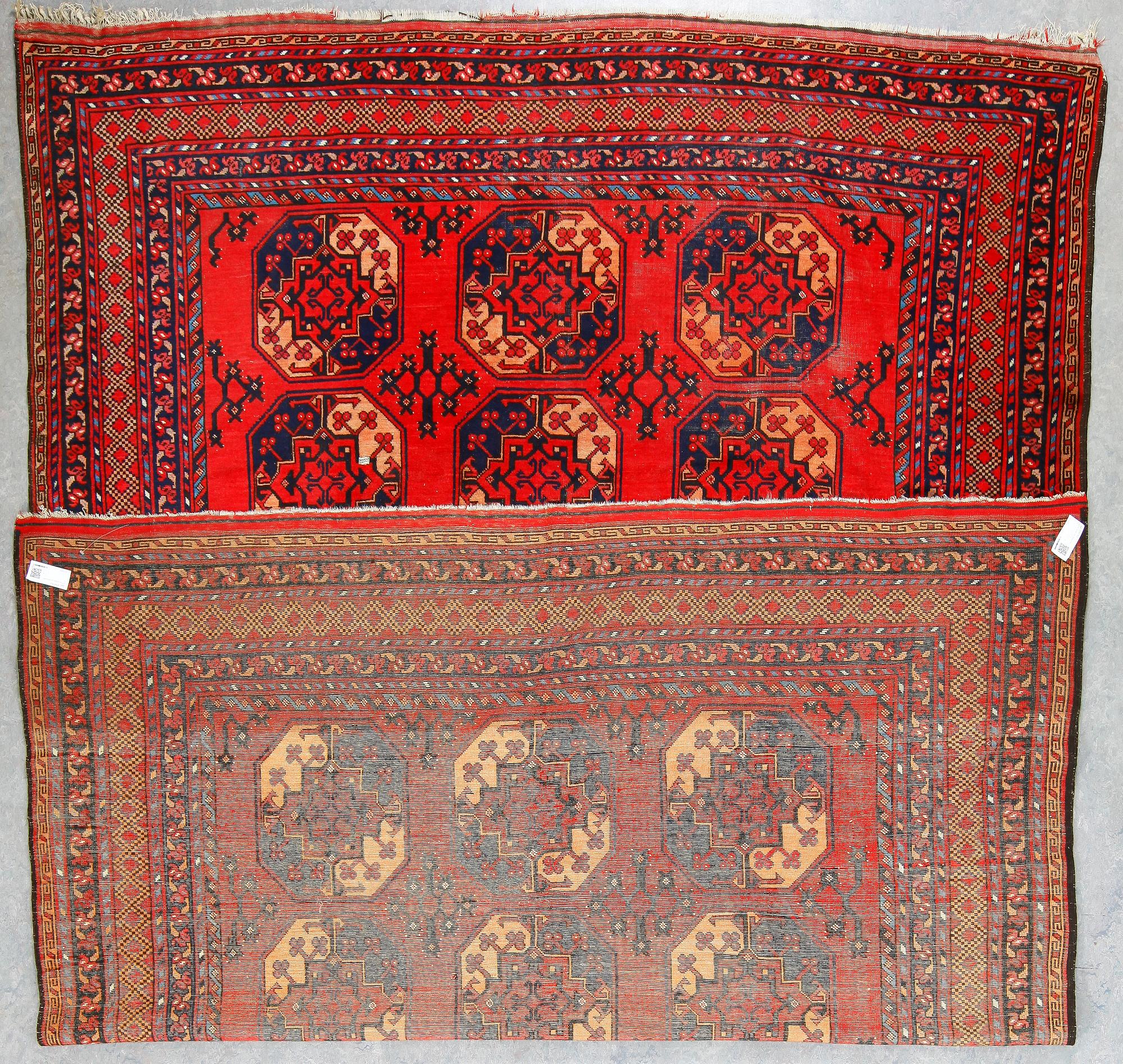 MATTA, old Ersari, ca 343x245 cm.