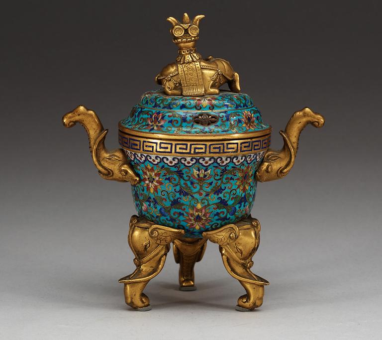 RÖKELSEKAR med LOCK, cloisonné. Qing dynastin, Qianlong (1736-95).