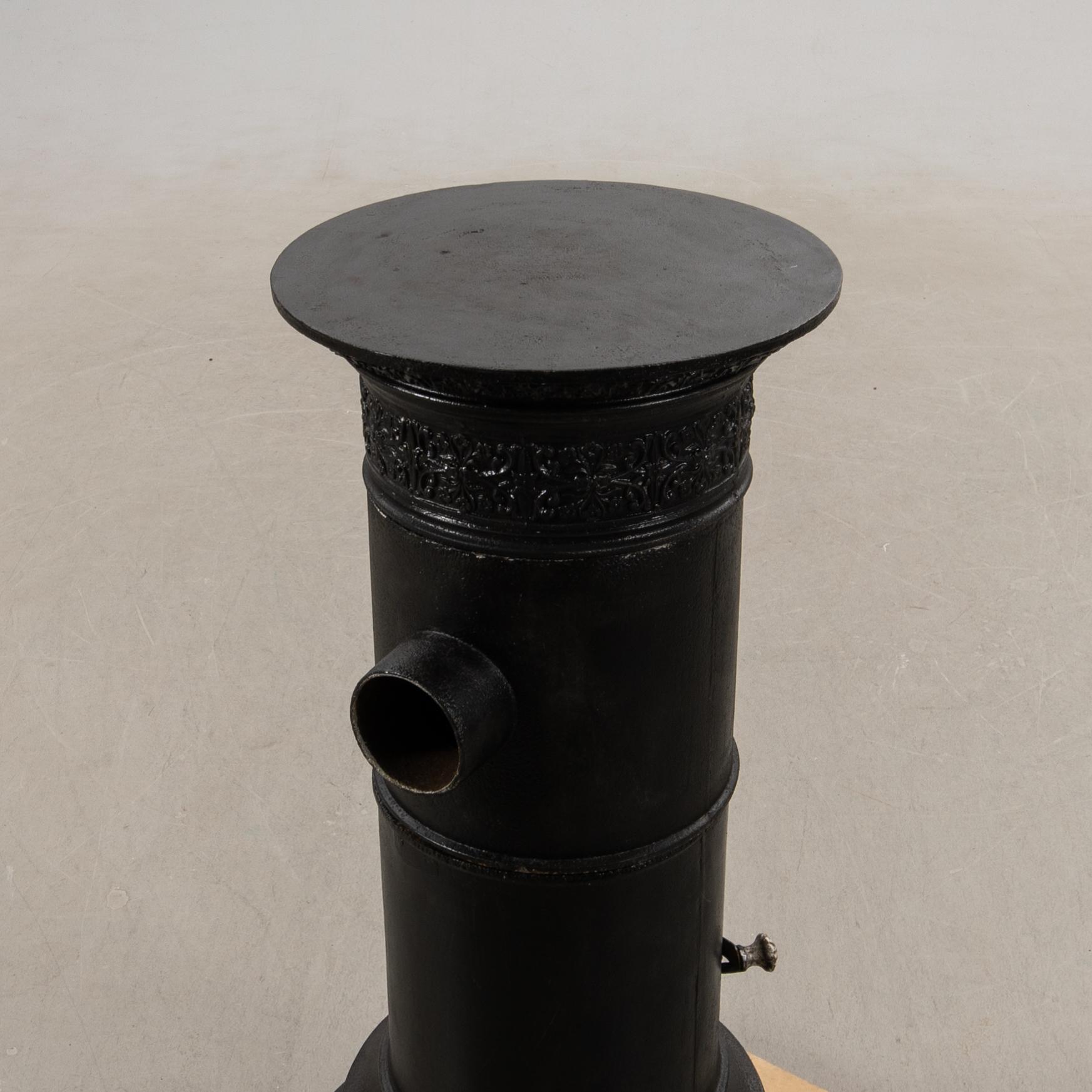 Stove around 1900 cast iron Central Europe.