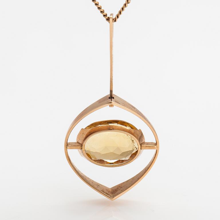 Elis Kauppi, A 14K gold necklace with a citrine. Kupittaan kulta, Turku 1961.